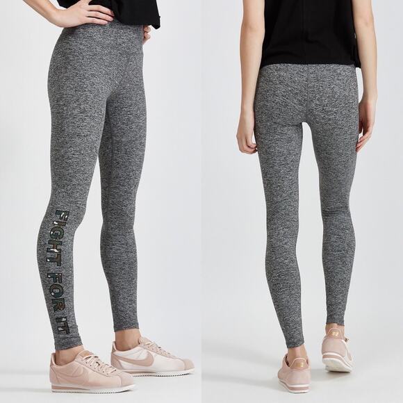 Bandier x Good Hyouman Legging - Picture 1 of 7